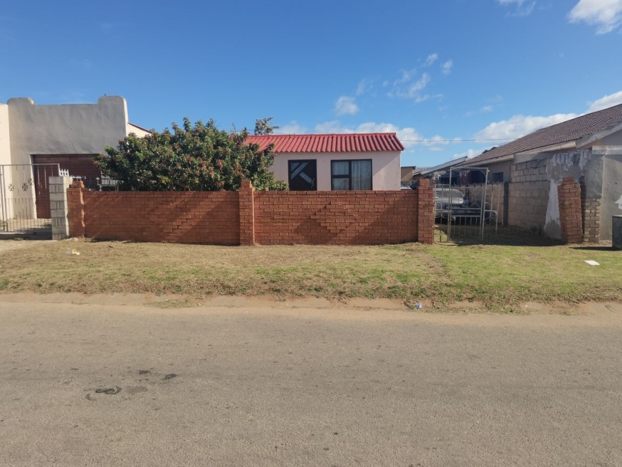 2 Bedroom Property for Sale in Zwide Eastern Cape